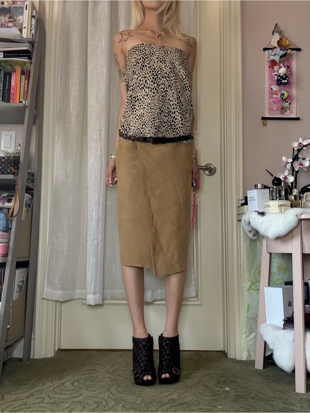 One Size Brandy Melville Beige/Light Tan Cheetah Print Spotted Mini Skirt